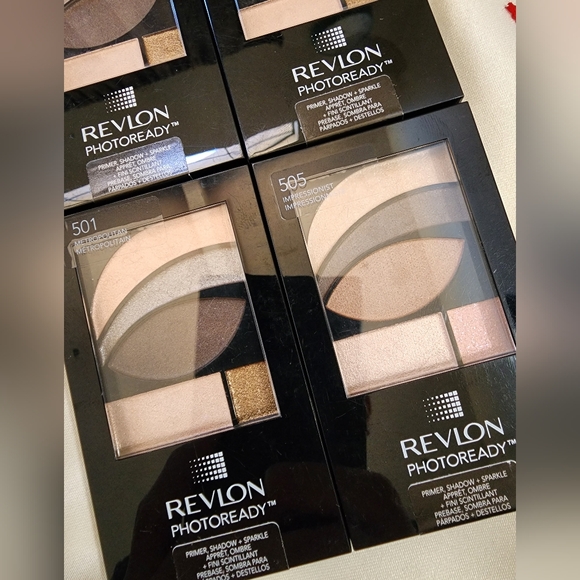 🎊 BUNDLE! Revlon PhotoReady Eye Shadow Palettes- 3pc.of 501 And 1 Pc of 505 - Picture 5 of 9
